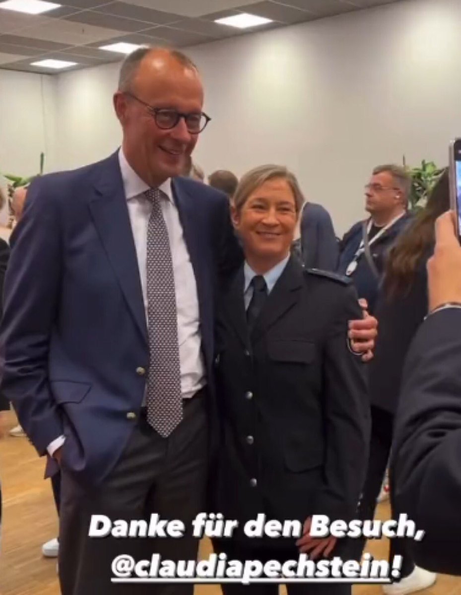 DanielHaber10's tweet photo. #Polizeiproblem https://t.co/rki4xi94FF