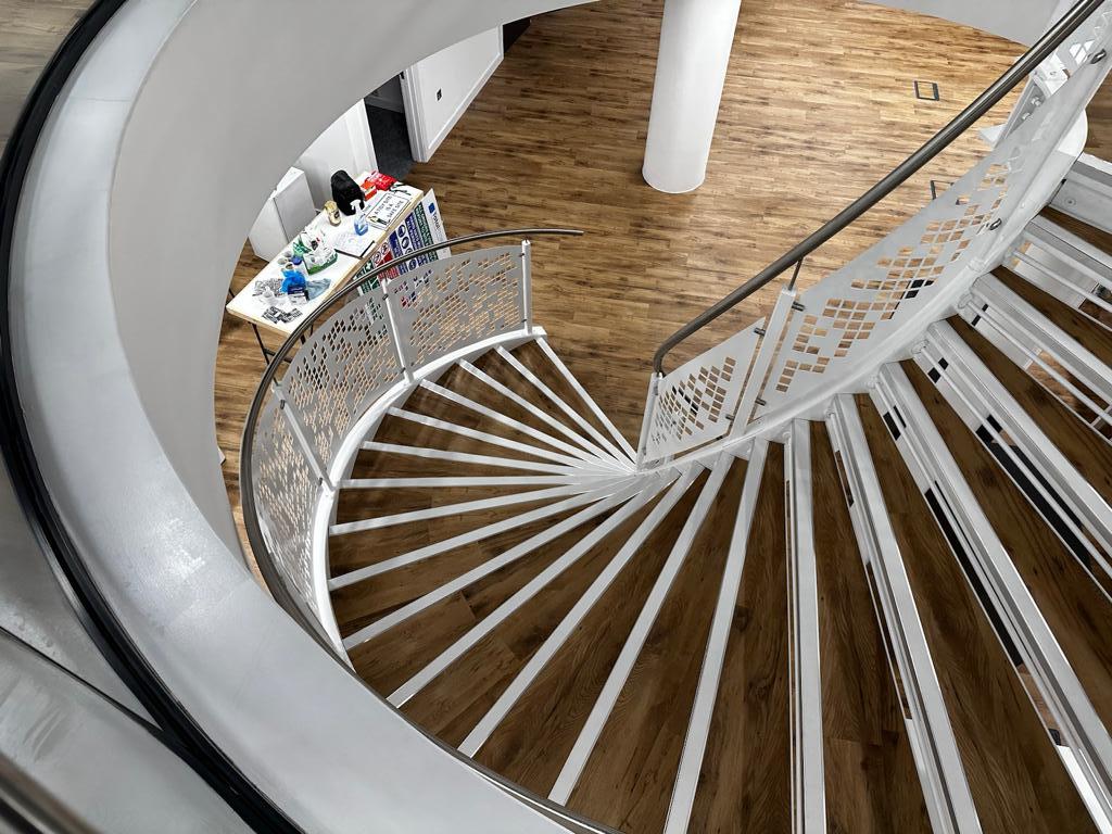 🌟 Get ready to 'Step' into a world of design PERF-ection with Graepels! Our latest masterpiece: Perforated & rolled-to-radius infill for an awe-inspiring staircase that commands attention! Let us know your thoughts! 💬#StaircaseGoals #InspiredByDesign #OfficeInterior