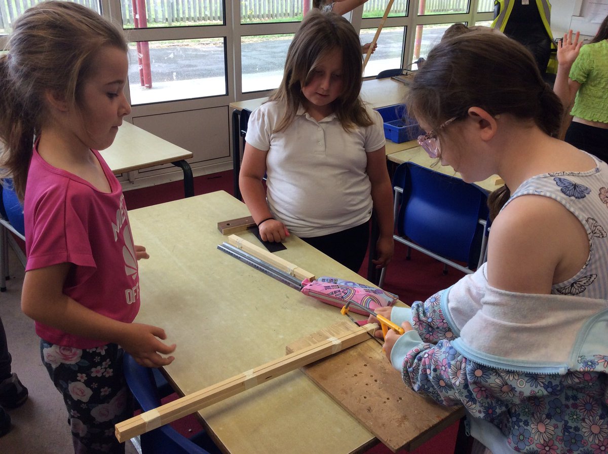 MaesOwen's tweet image. Dosbarth Miss Blears have been busy being architects building the classrooms for our new school! #HandsOn #EnjoyLearning