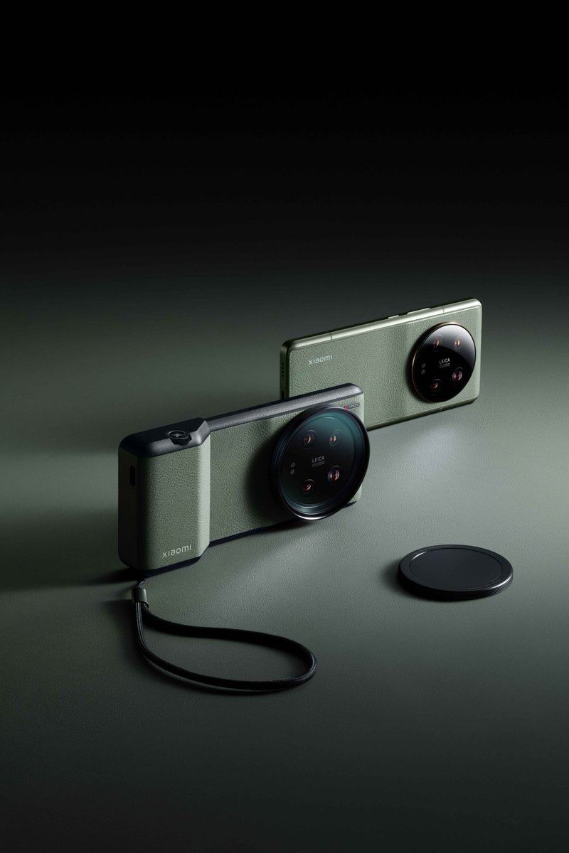 leijun's tweet photo. Love the detachable camera grip that comes with the professional photography kit! It makes taking photos so much easier. The shutter button and zoom function give you a professional photography experience. 

Would you like to try it? #LJGiftTime https://t.co/dMp9LxvIwh