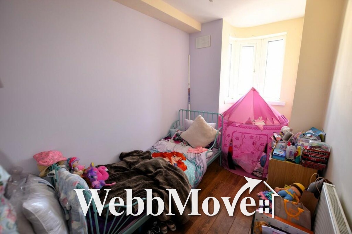 WebbMove’s Property Of The Week!! 🏡🔥

📍 Clifton Drive, Blackpool FY4 - A stone’s throw from the iconic Blackpool Pleasure Beach 🎢
🖥️ rightmove.co.uk/properties/135…

#auctions #propertyauction #buyingatauction #investors #propertyinvestment #propertydevelopment #estateagents