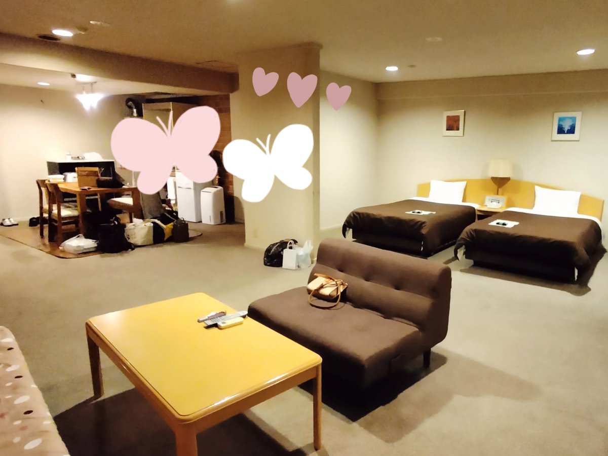 「こtちゃん・とめきちさん・あかりの3人で原稿合宿してきたよ箱根の宿に缶詰の2泊3」|あかり📚️のイラスト