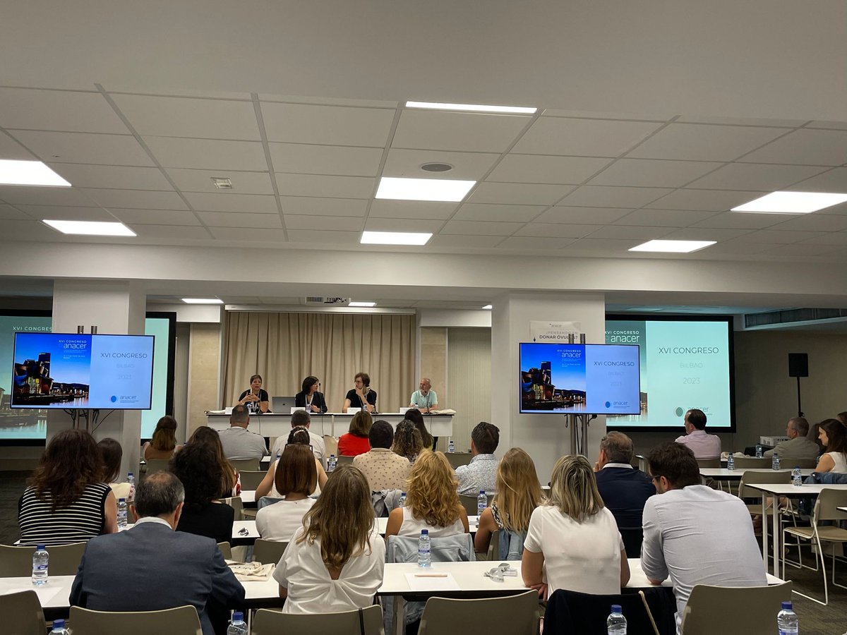 En el Congreso de ANACER en Bilbao debatiendo sobre Gestación por sustitución junto a Beatriz Collantes (Universidad París - Nanterre) y Ana Miramontes. Interesante reflexiones🔥