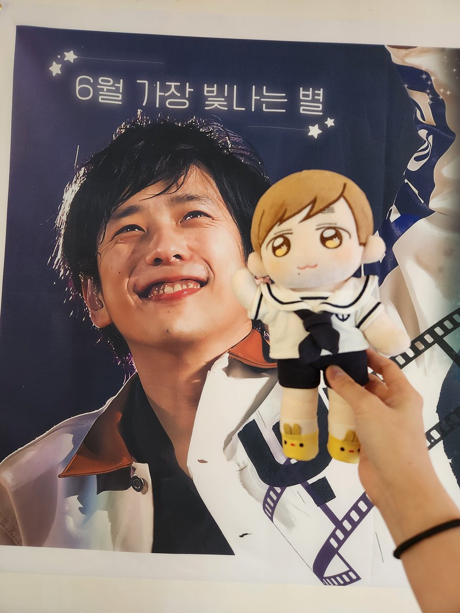 madcloria's tweet photo. 생일날 못간게 넘나 슬프지만....
그래도 16일에 혼자 야무지게 구경하고 왔음. https://t.co/De9GOjYb7j