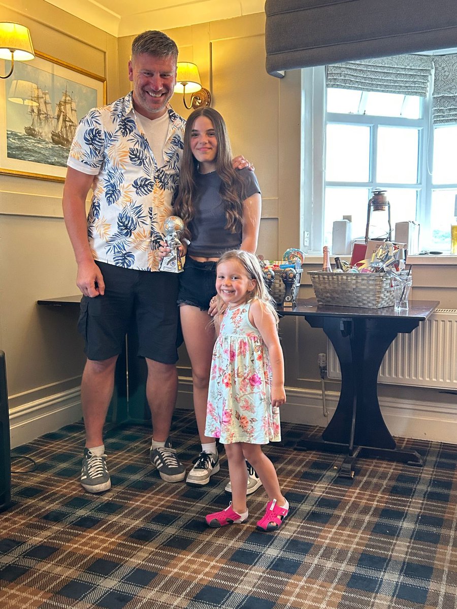 johnnyculshaw's tweet photo. Said it before but really thankful to be part of a great club like @EuxtonGirlsFC part of a great team. As always a massive thanks to @BigLee01 and Andy Ashworth. Also really proud of Alice for winning Player’s Player of the Year again 🙏 💪 https://t.co/7MGQkwsrJo