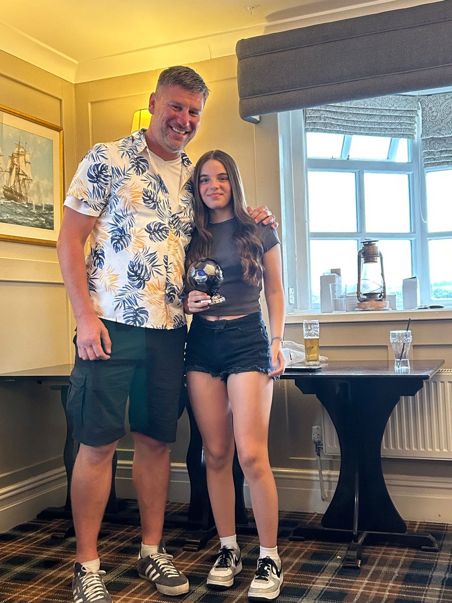 johnnyculshaw's tweet photo. Said it before but really thankful to be part of a great club like @EuxtonGirlsFC part of a great team. As always a massive thanks to @BigLee01 and Andy Ashworth. Also really proud of Alice for winning Player’s Player of the Year again 🙏 💪 https://t.co/7MGQkwsrJo