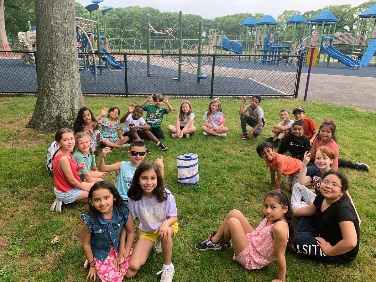 Jillian Bohnaker tweet media