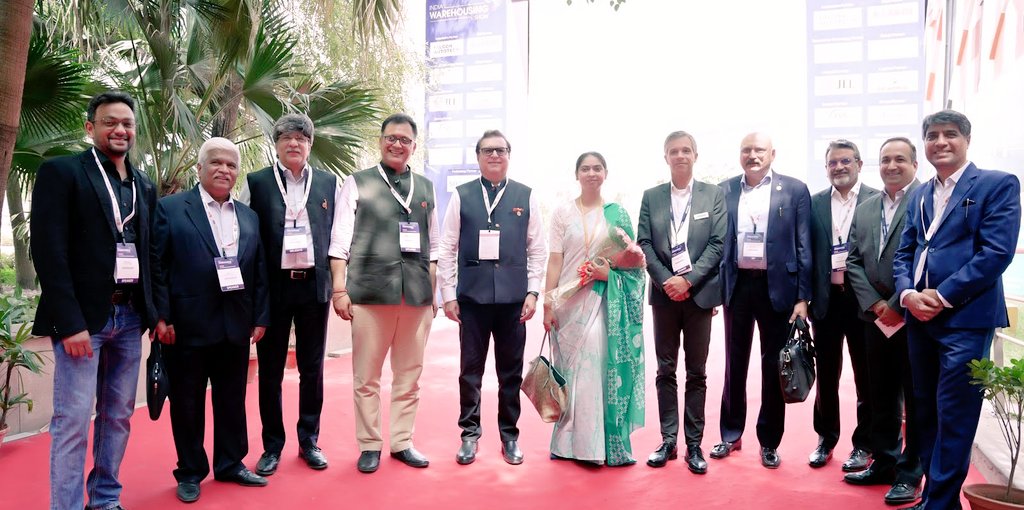 WAIWAREHOUSING's tweet photo. #teamWAI welcomed @JivishaJoshi Deputy Secretary @DPIITGoI in Special Seminar at #IWS2023 for brainstorming on Scenarios, Trends &amp; Roadmap ahead for Warehousing &amp; Logistics industry in acheiving Targets of National Logistics Policy launced by @narendramodi @PiyushGoyal @mouryans https://t.co/xXvLfMKSPC