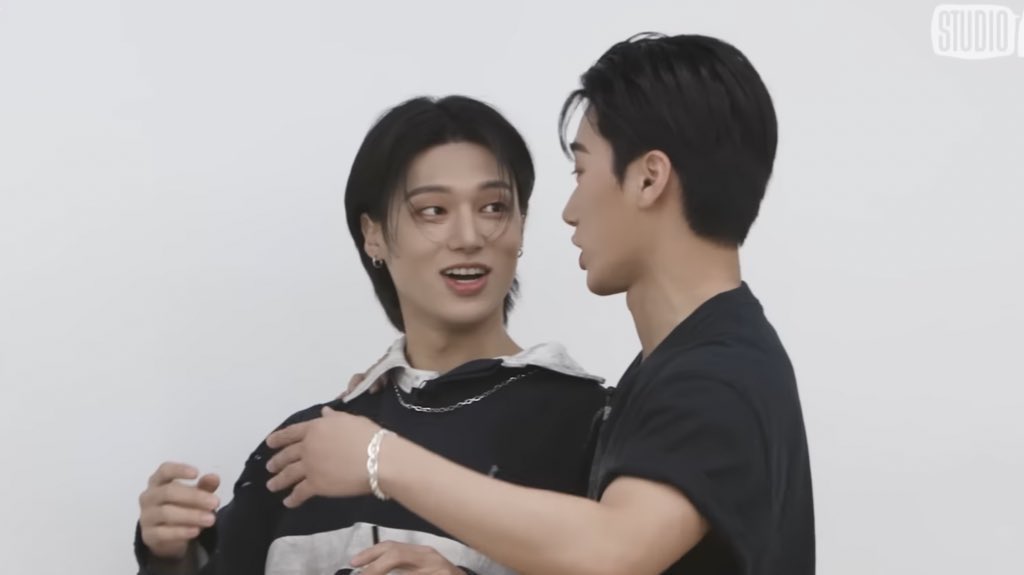 low quality woosan tweet media