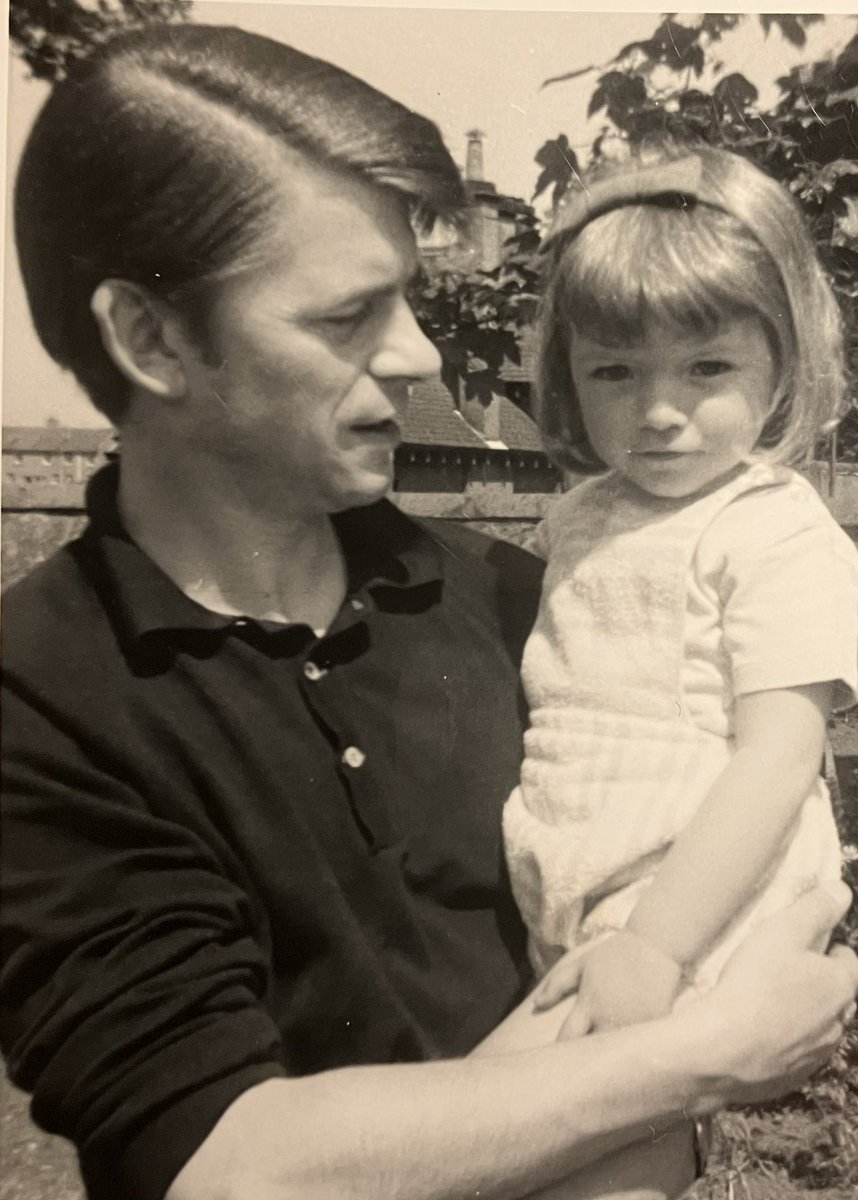 Professor Cara Aitchison tweet media