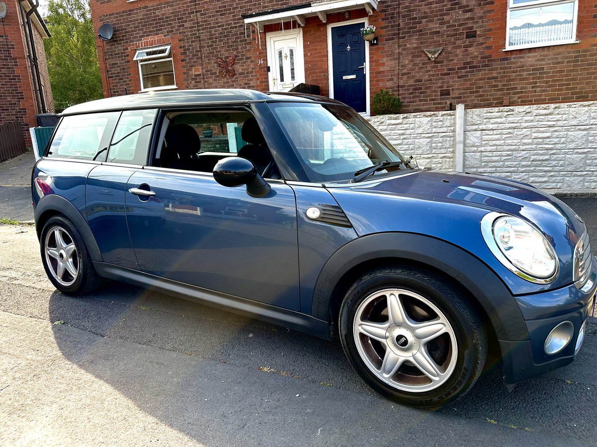 cammyladd_'s tweet photo. Man I’m loving this thing!
Just put both the kids car seats in and I no longer have back seats but they don’t looks squished either 😂
I’m so happy with this thing!
Now I just need a name for her?
#MINI #clubman #R55 #MCUK https://t.co/VO4pBWCrvk