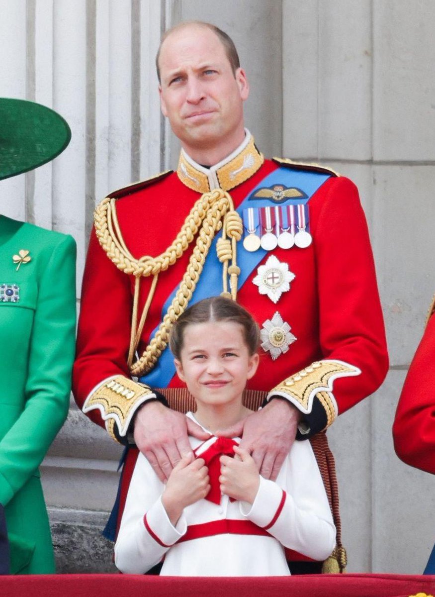 tokkianami's tweet photo. Prince William and Princess Charlotte 😭😍 https://t.co/BhcBOdVjcx