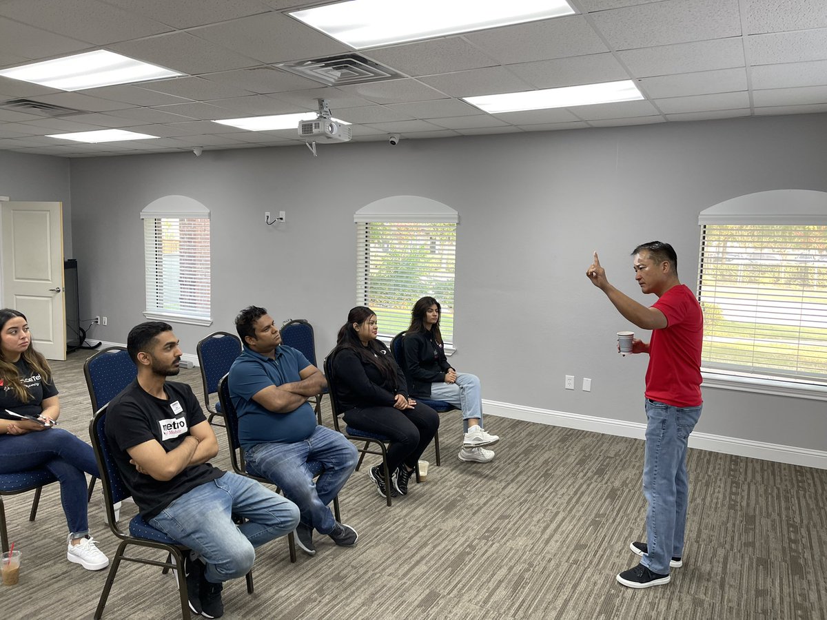MetroMarv2's tweet photo. Saturday morning Skill Practice at our Alliancetel Hub. 🤩📝 #Alliancetel #AlliancetelTX https://t.co/JEWwHDHuLM