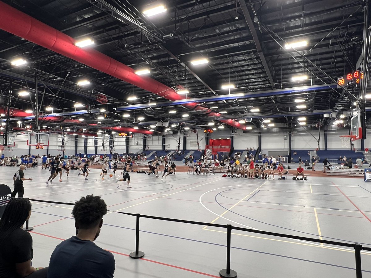 stevekylerNBA's tweet photo. Day 2 in Gainesville at FABC NCAA Live Period β 32 colleges expected β letβs go @AlonsoBoys @IKyler30 β weβre up on Court 9 at9:40am vs Kings Academy and a 1:10pm vs Wesley Chapel on Court 10 - hit me up if you are in the building. #letsgozo #ncaaliveperiod https://t.co/n65nDOS4bj