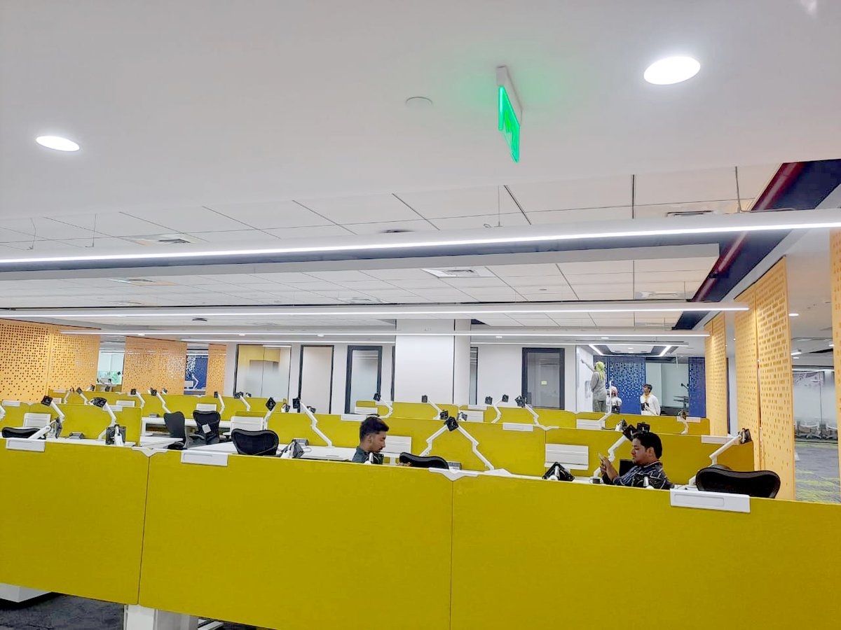 regent_asia's tweet photo. Recently, Regent Lighting provided lighting solutions to a large networking firm in Bangalore. Their office space was transformed to increase productivity and make the work environment surreal!
#lighting #transformation #workspace #regent #networking #network #regentlighting https://t.co/TDuy7LnRbx