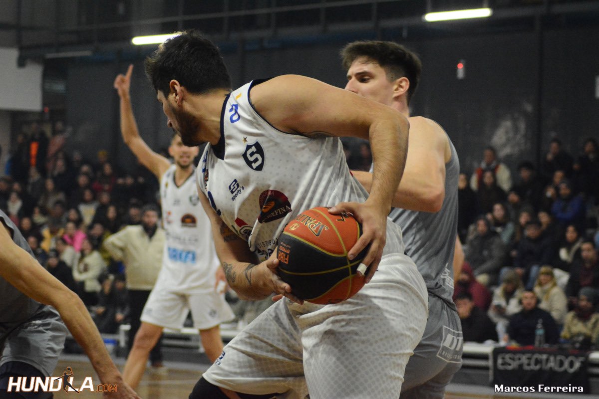 hundilacom's tweet image. #Tabaré derrotó como local a #Stockolmo 84-76, en un juego que dominó a partir de la mitad del segundo cuarto y que tuvo a Facundo Medina y Martín Perdomo como los más destacados

👉hundila.com/index.php/en/a…