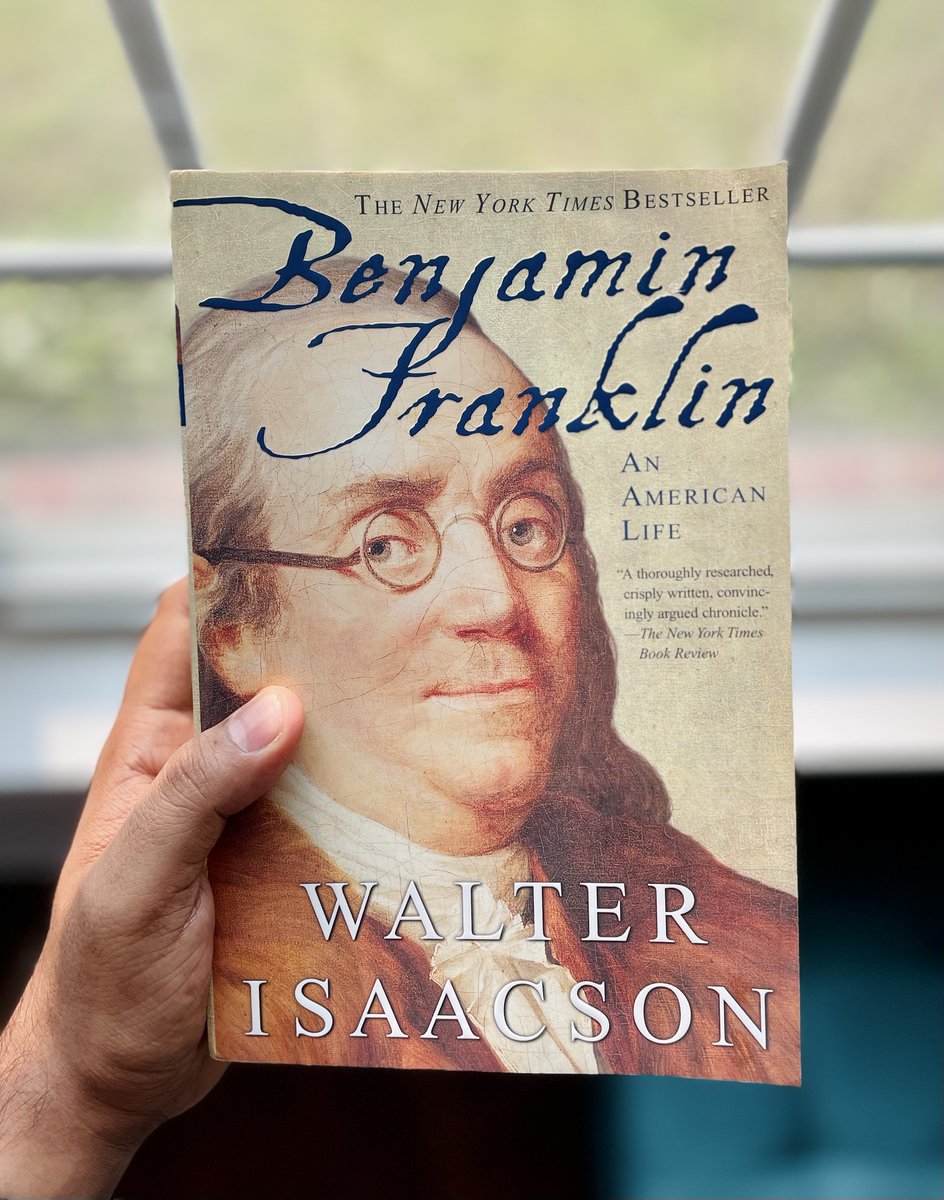 “I was raised by books. Books, and then my parents,” says Elon Musk. He not only reads them; he devours them. And he always advises people to read books. 10 Life-Changing Books recommended by @elonmusk 🧵 1) Benjamin Franklin by @WalterIsaacson