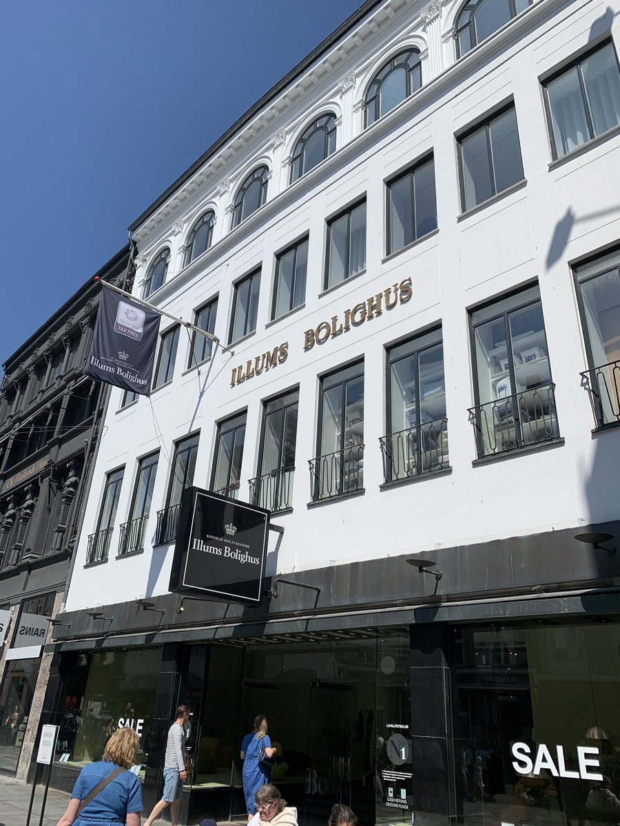 KMacklon's tweet photo. If you like shopping and you like Danish design this is the place to go! Even if you only have a limited time for shopping. It’s right on Strøget, the big pedestrian street in the city centre of Copenhagen. 🇩🇰@ESHRE #eshre2023 https://t.co/J6bKDzgVPg