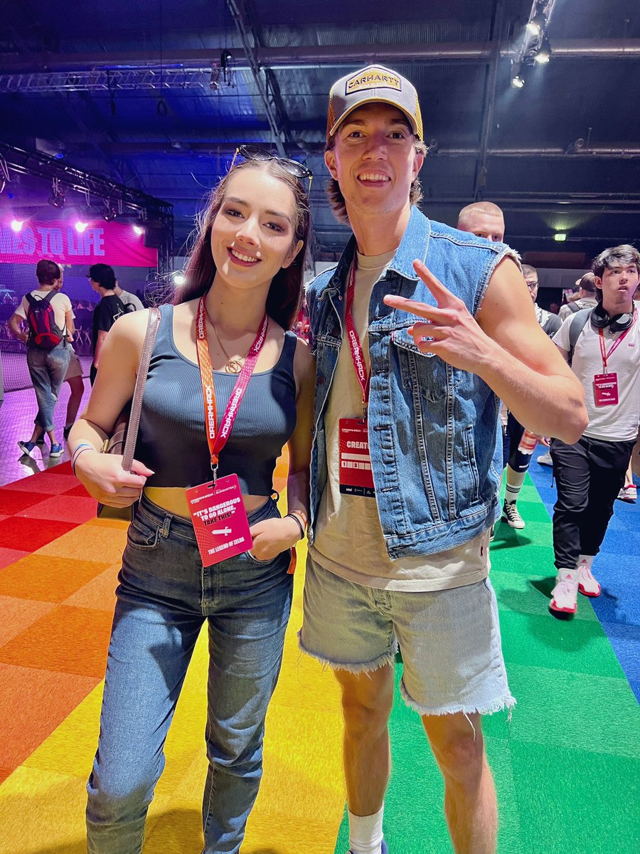MissMikkaa on Twitter "No stream today! Streaming more IRL from
