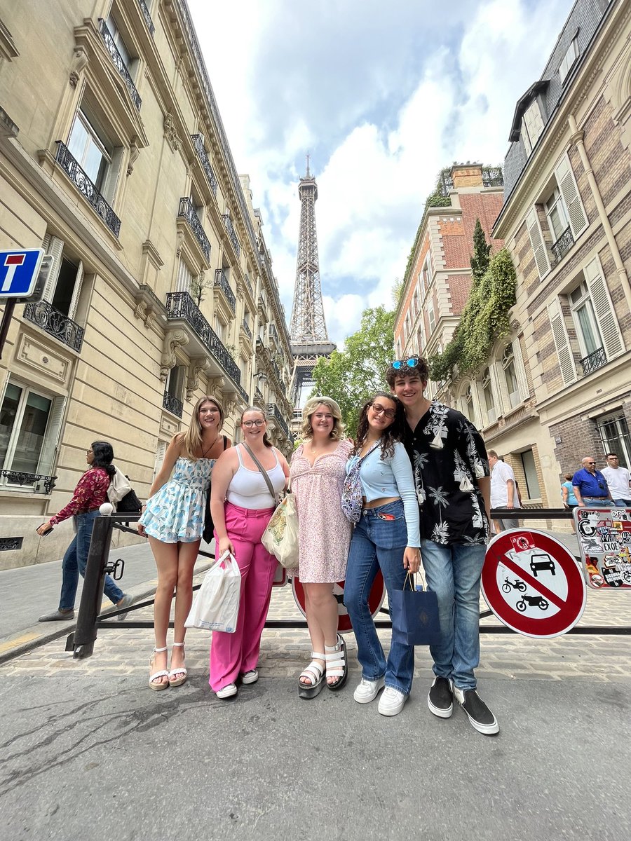 Franklin Central Choirs⚡️ tweet media