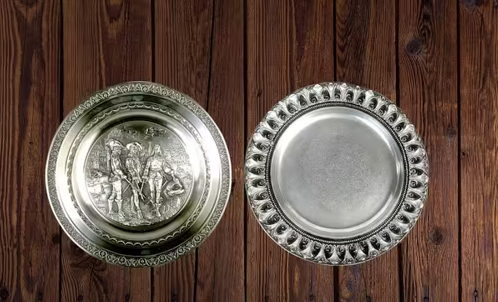 abpanandatv's tweet photo. Silver Utensils: ঐশ্বর্য ও আভিজাত্যের প্রতীক নয় শুধু, রুপোর বাসনে খাওয়া উপকারী স্বাস্থ্যের জন্যও
#SilverUtensils #HealthyLife #ABPAnanda
https://t.co/OmHRDhYMOk https://t.co/iKo7LuNJQm