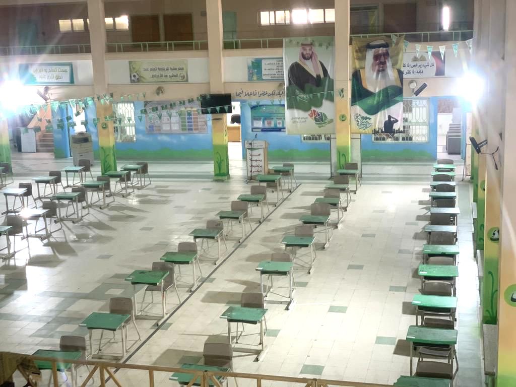 MOE_TIF's tweet photo. بمتابعة مباشرة من المدير العام للتعليم .. جاهزية واستعداد بمدارس #تعليم_الطائف لاستقبال أكثر من 200 ألف طالب وطالبة غدًا الأحد، لأداء اختبارات نهاية الفصل الدراسي الثالث. https://t.co/fboScd7qMg