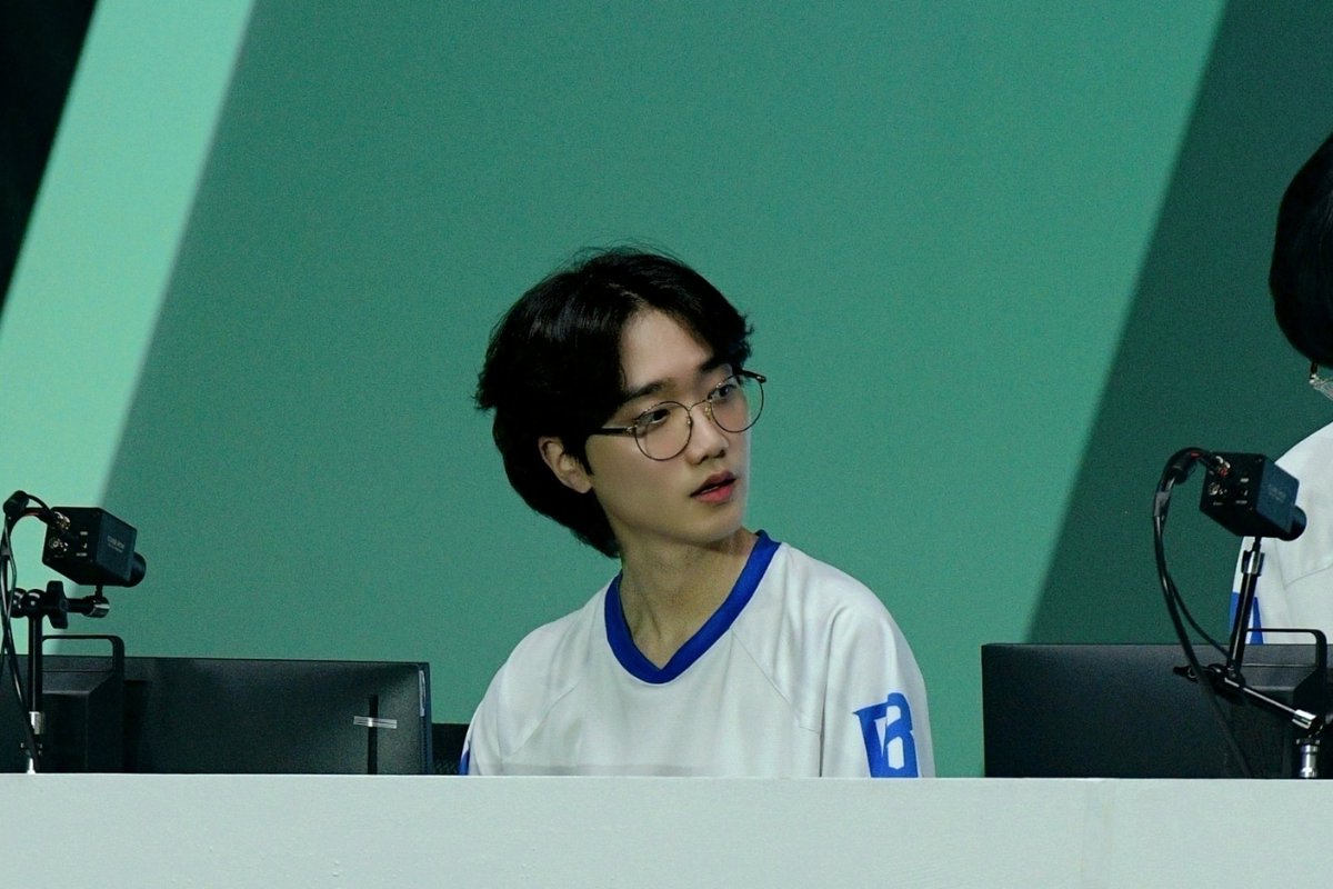 Overwatch_zzang's tweet photo. 230616 오버워치리그 MSM
#BostonUp #RizzUp
#버드링 #BIRDRING
이제 또 언제 보지💦 https://t.co/4xhWVm8me9