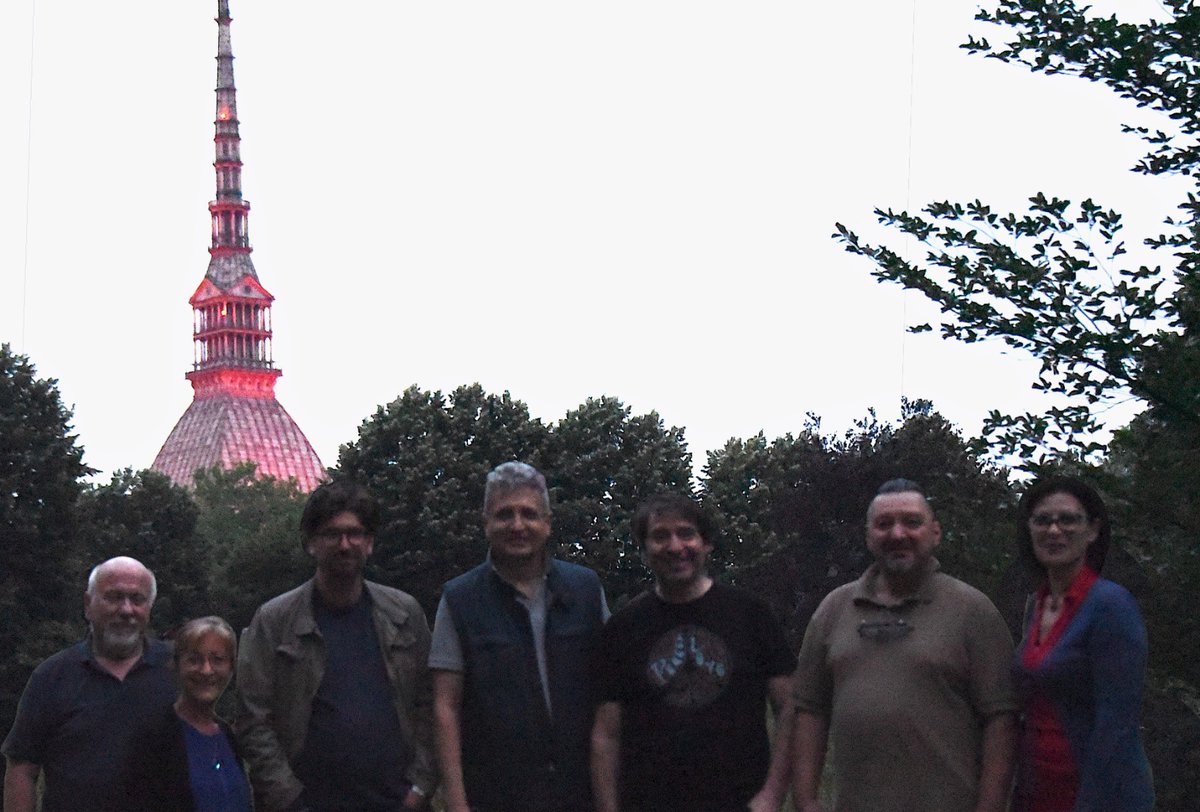 ghostpatt's tweet photo. Good morning,
Hoping to please you, after so many requests to show us, here is the official photo of the P.A.📷..
From left to right, here you are:
Luigi, Antonella, Nicola, Roberto, Roberto, Diego, Maria.
See you soon the Team https://t.co/ZleFo35LEs