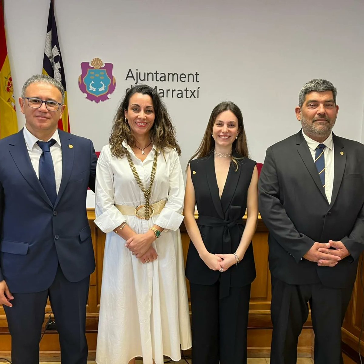 voxbaleares's tweet photo. 🚨Nuestros cuatro concejales en Marratxí han tomado posesión hoy de su cargo 🚨 https://t.co/pH0rG18Ps2