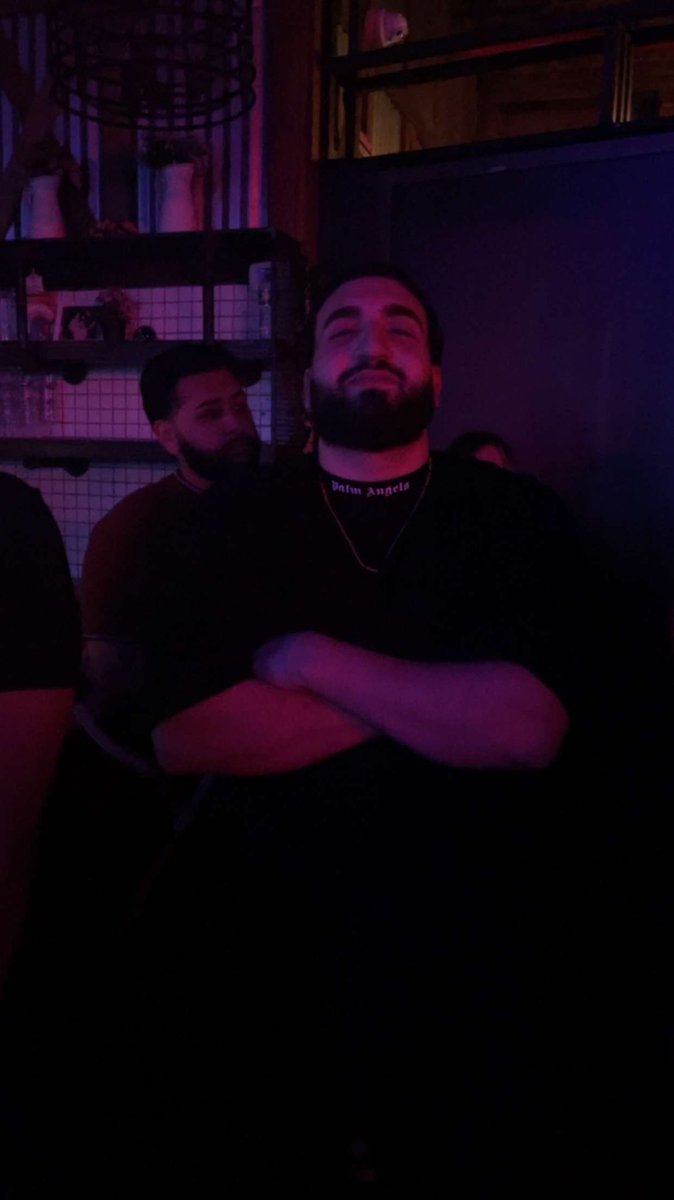 MoeBeans_'s tweet photo. Always in the corner https://t.co/4tUruMLwFF