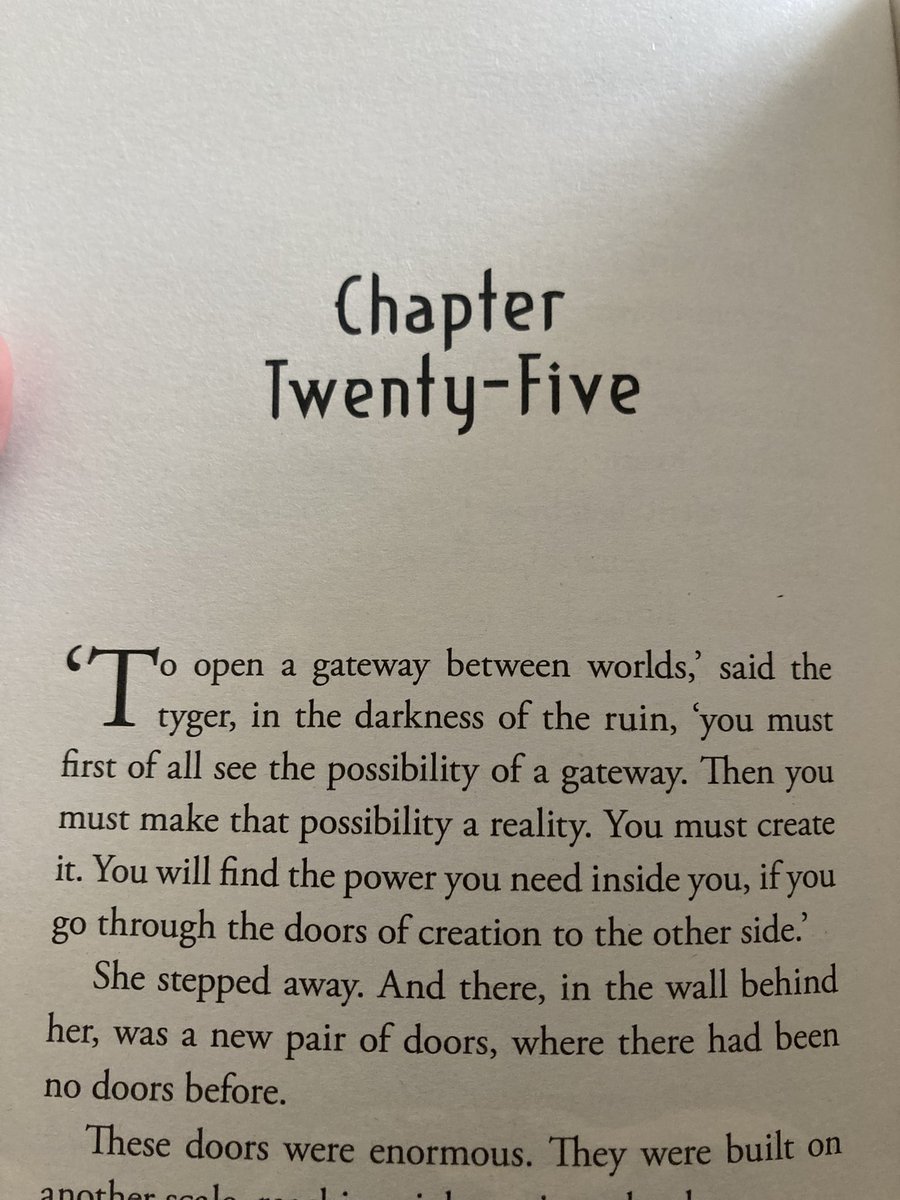 Experiencing a crisis at the moment. Just sat here reading #tyger and stumbled upon this passage. 
Cue a moment of realisation and calm. It will be ok. 
Thank you <a href="/whatSFSaid/">SF Said</a>. A truly magnificent read so far #tears