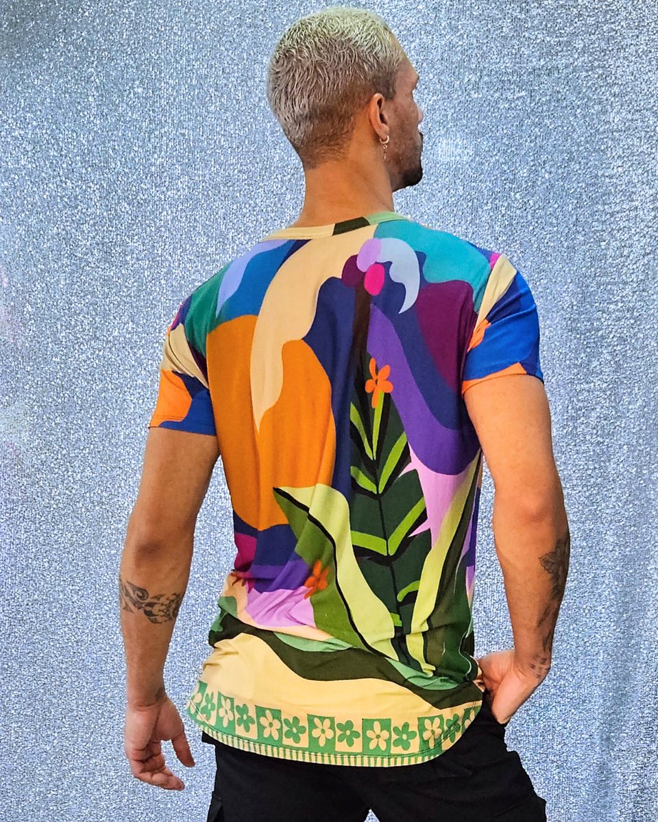 Rofermoda's tweet image. 🌿🌟 A vida é muito curta para usar camisas sem graça! 🌟🌿

Apresentamos nossa nova camisa em viscolycra estampada com folhagem, que vai trazer mais alegria para o seu guarda-roupa.