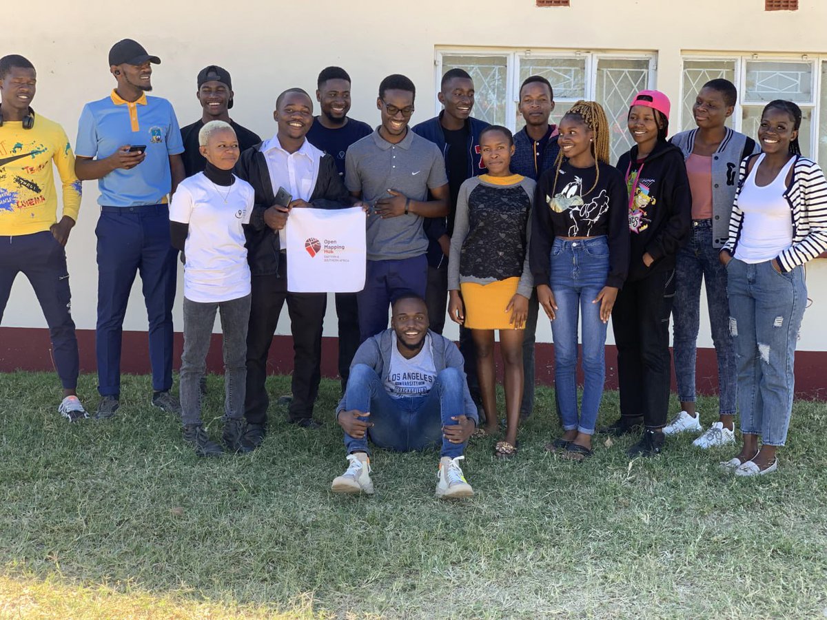 openmapping_esa's tweet image. 👏 Shoutout to the team at Midlands State University, #Zimbabwe, for hosting a successful mapathon! 🌍✨@YouthMappersMSU
#SpatialPeopleNetwork
#QualityData