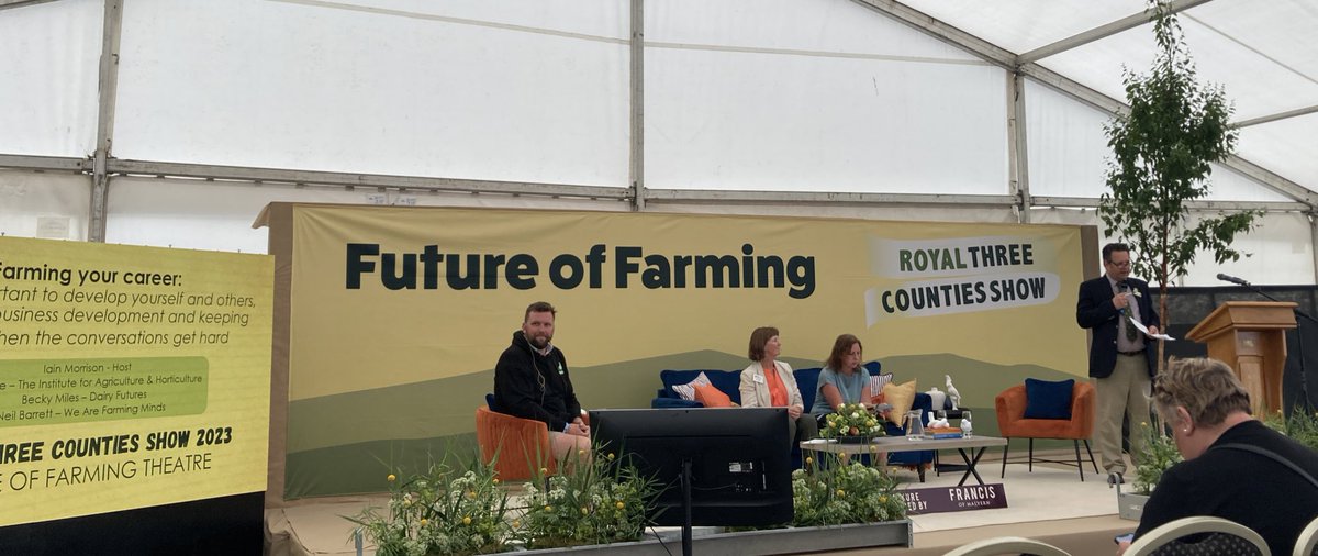 Great initiative from <a href="/3countiesshows/">Three Counties</a>  #futureoffarming area. Talking careers and routes into the industry this morning.