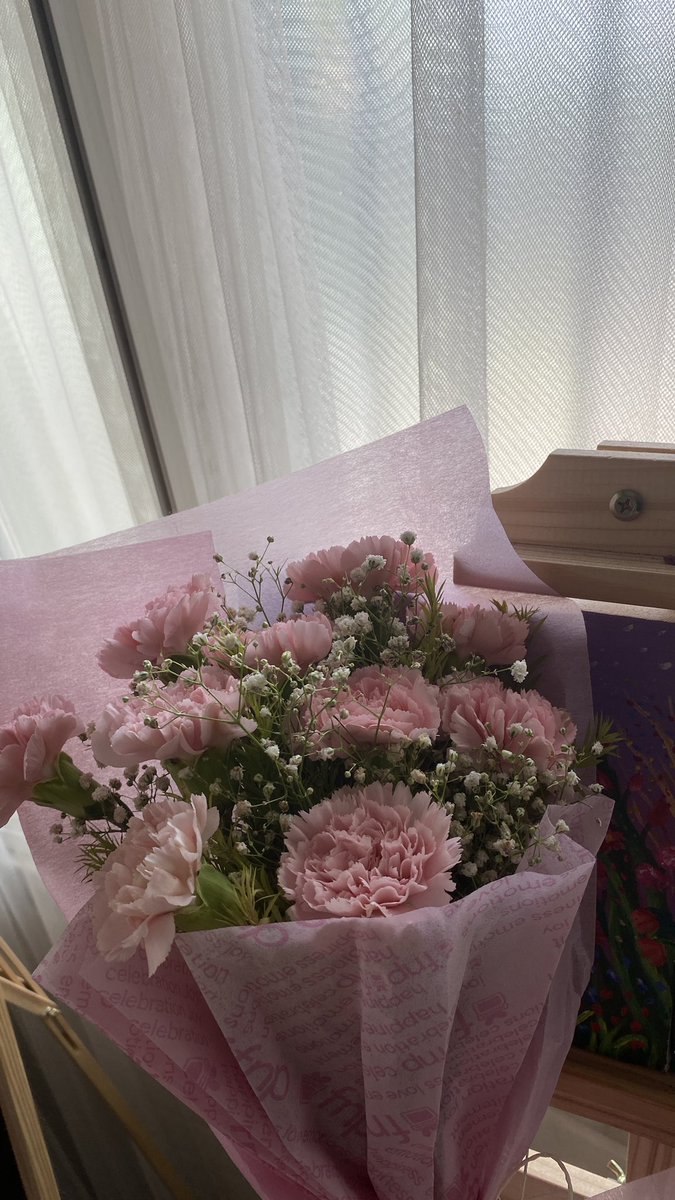 calinertae's tweet photo. Dear bts, on 19th June I’m going for a surgery. I’m listening to ur music rn so that it can cheer me up. I’ve grown up to be a very sick person but you guys always kept me going. Thank you so much. when I’ll recover, i promise to always take care of my health ❤️‍🩹 @BTS_twt https://t.co/ZNKBlAa0v6