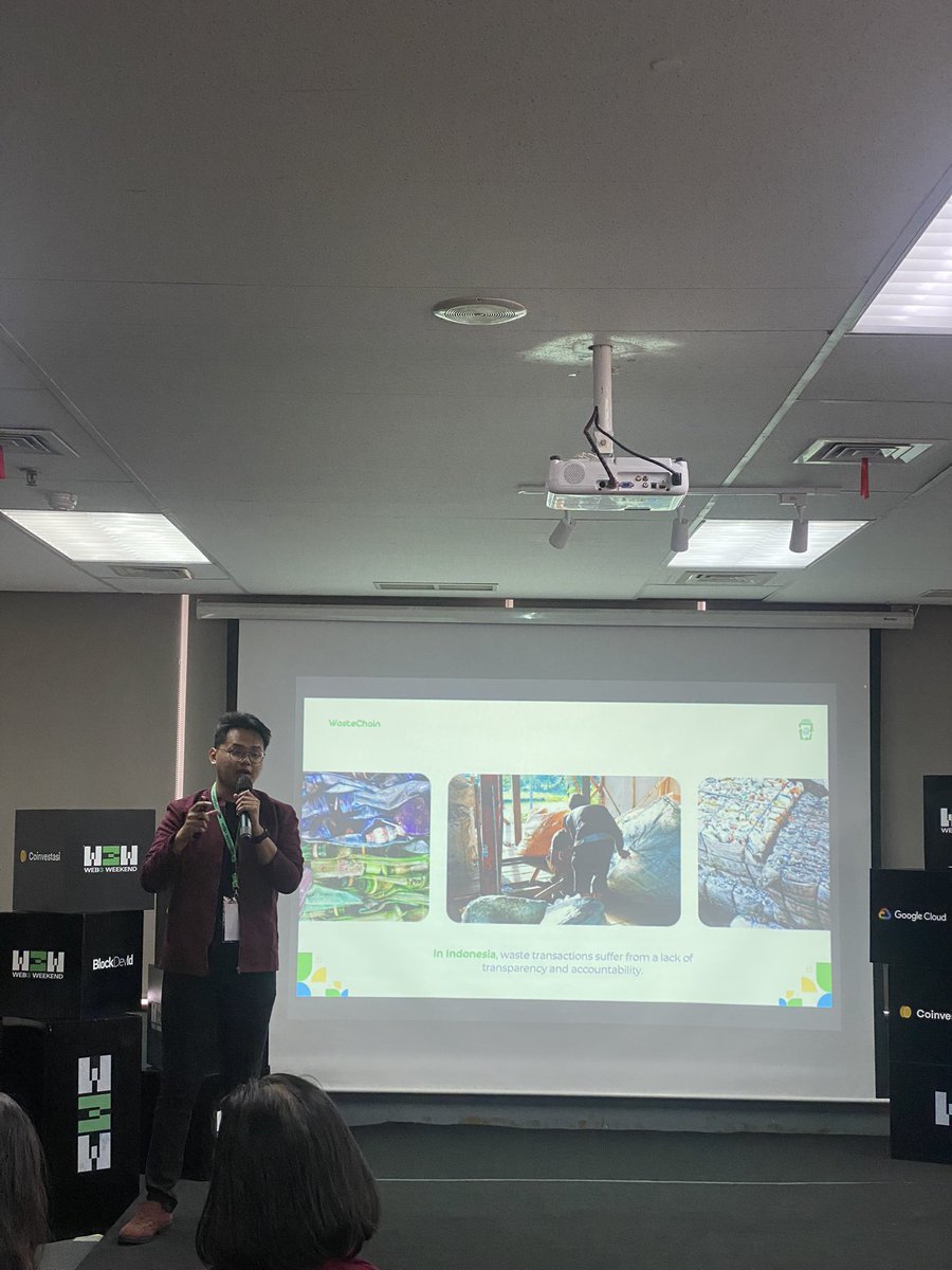Web3Weekend's tweet image. It’s time for WasteChain to pitch their project!