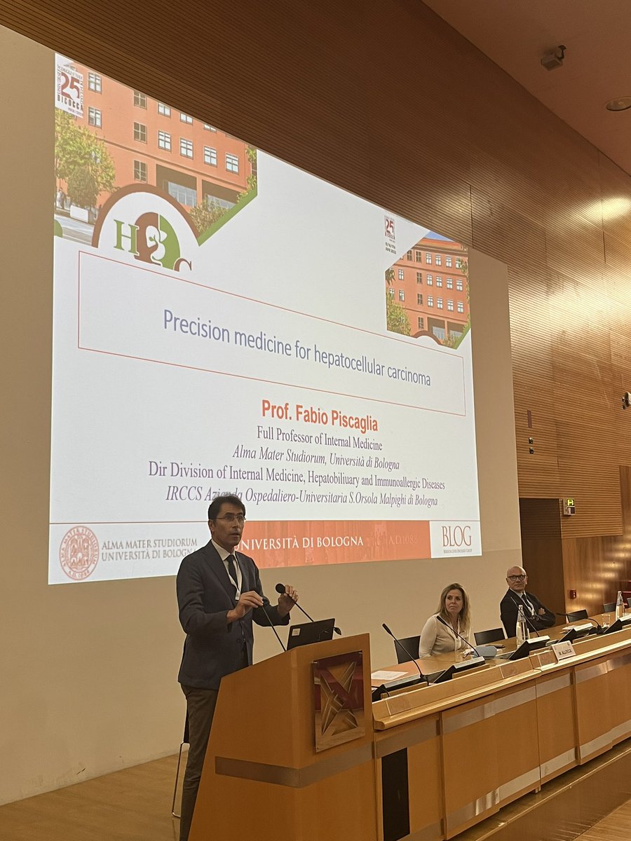 A great overview on HCC from Prof. Piscaglia - the achievement of precision medicine goals is still far away…#hepatogastromeeting @unimib