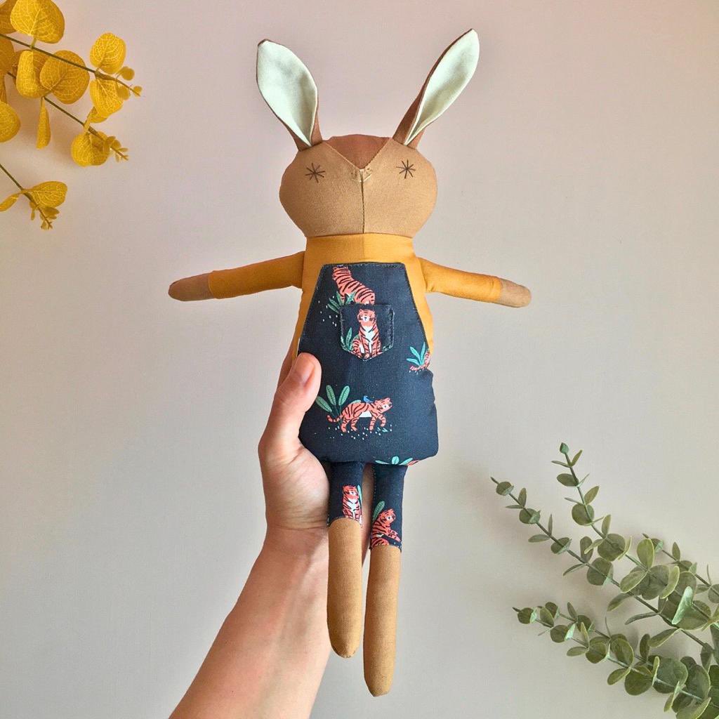 Happy weekend! ☀️Find us this weekend at the historic <a href="/greenwichmkt/">Greenwich Market</a> full of so many amazing handmade stalls! #UKGiftHour #UKGiftAM #shopindie #handmade 💛