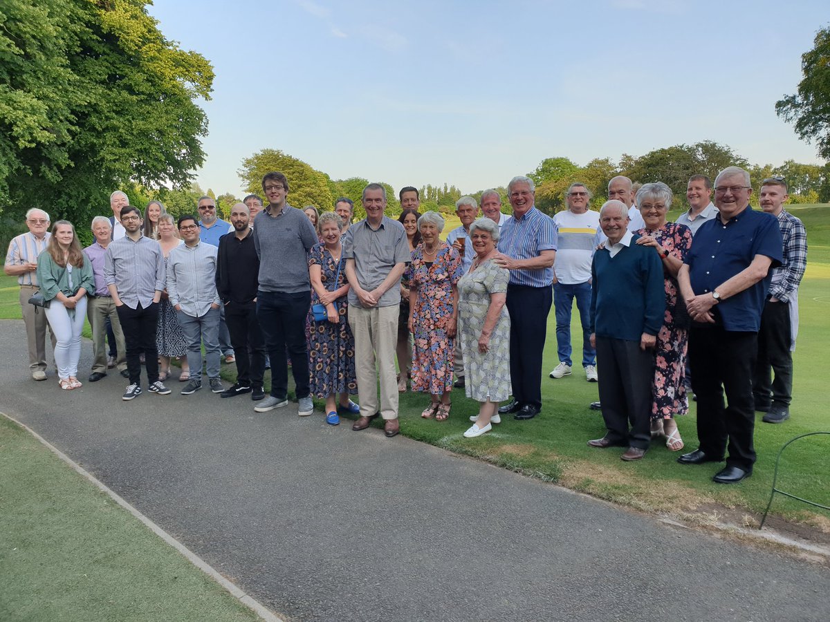 The Hotspur Golf Tournament and Summer Social was a great success. A glorious day on the fairways and a lovely evening. As Mick always wins, the big question was who came 2nd? Congrats to Kevin as 2nd, Simon guest winner and Gill ladies finalist.