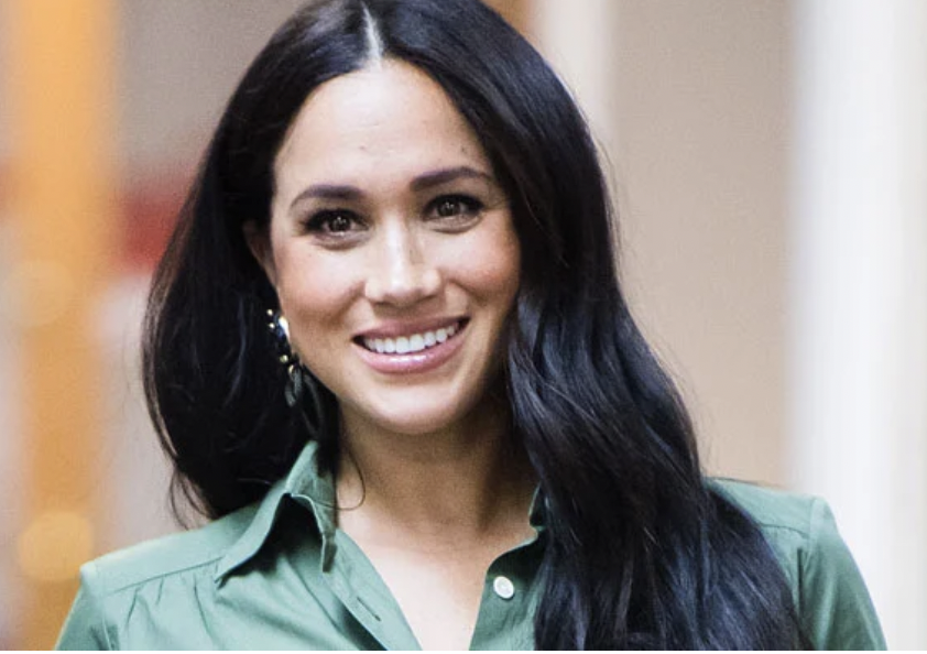 For our American friends: Meghan Markle in Suits available to stream on @netflix  in US from today.

#WeloveyouHarryandMeghan #Archetypes #PrincessMeghan #DuchessofSuccess #HarryandMeghan #MeghanMarkle