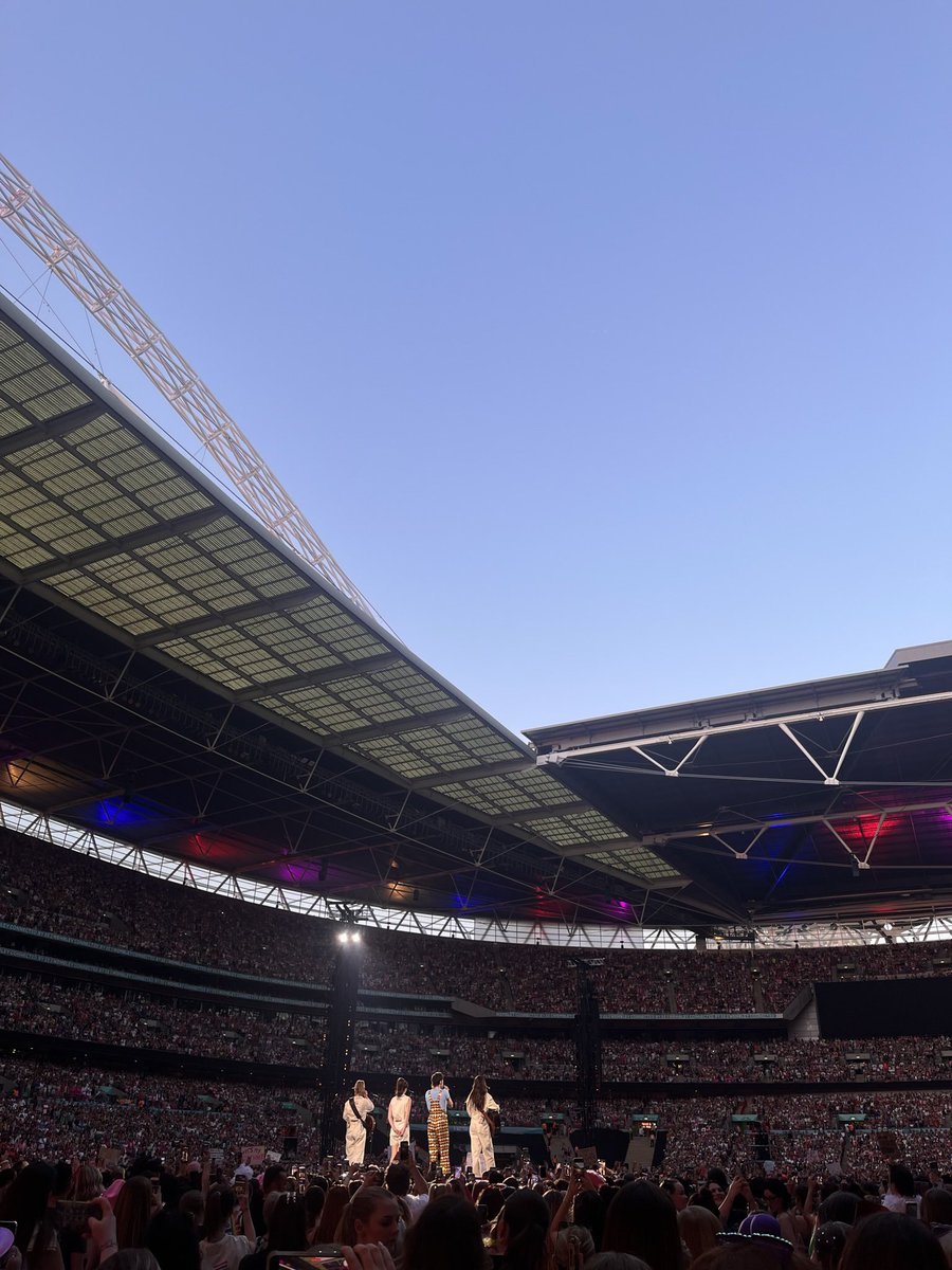 _petty's tweet image. Gonna miss this tour &amp;lt;3