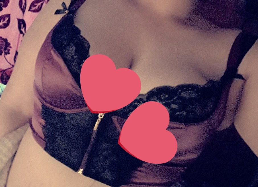 footprincess189's tweet photo. @onlyfanspromome https://t.co/9iDGXe9DRG
Free subs right now 
Feet
Curves
Booty https://t.co/gNZeCLDA7j