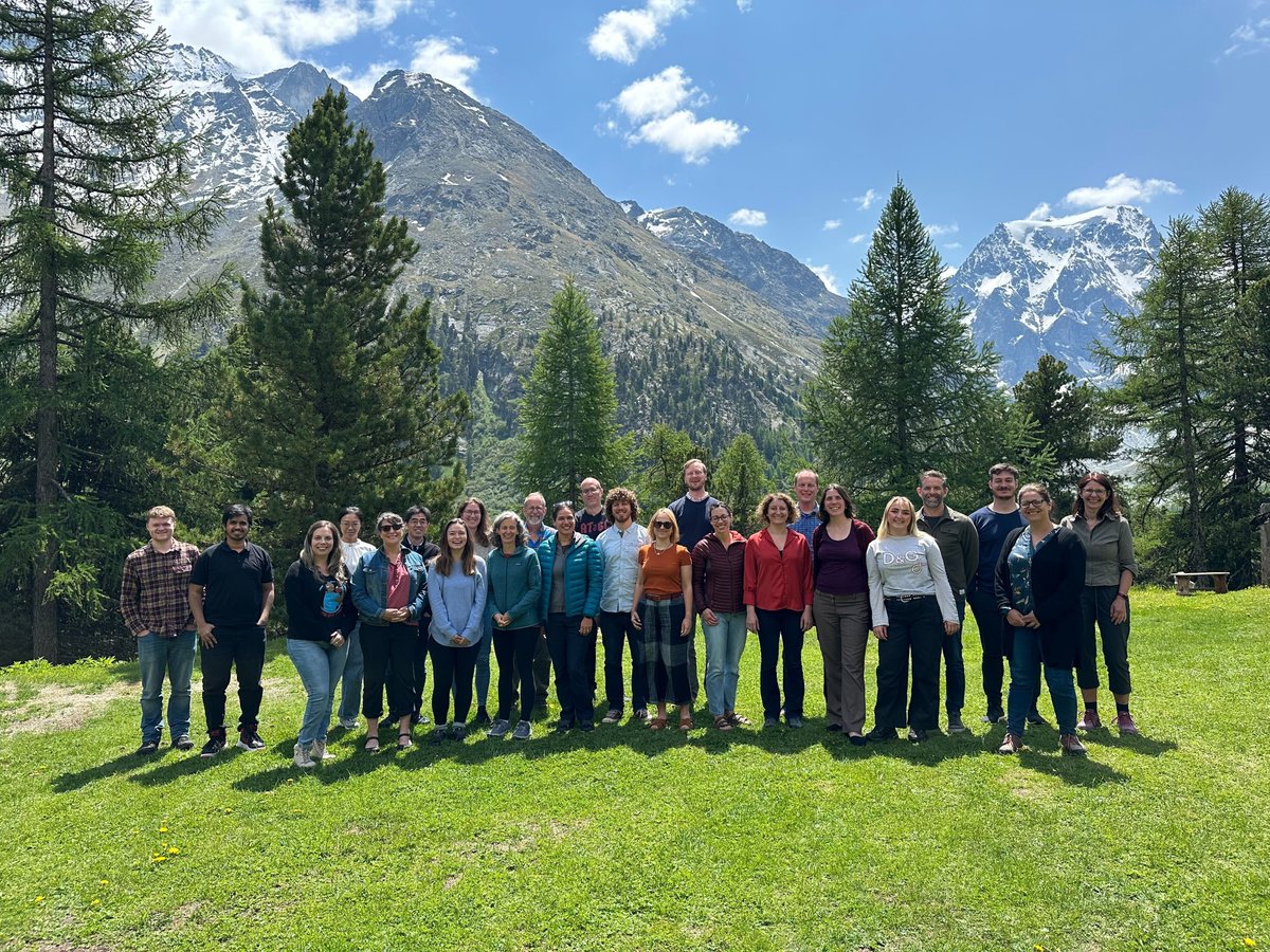 It was an honour to be part of the #SMBEMeioticDrive workshop. Learnt a great deal about natural gene drives and their genomic consequences. Thank you for giving me the opportunity to be a part of this endeavour @RobUnckless <a href="/AmLarracuente/">Amanda Larracuente</a>