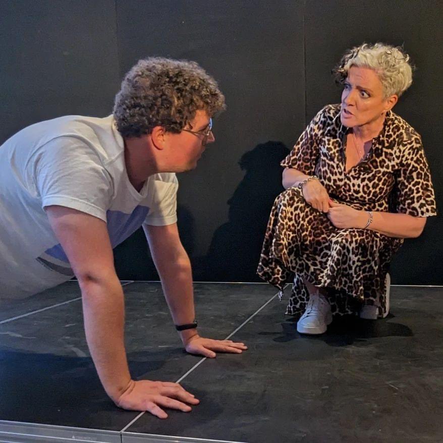 EveAinsworth's tweet image. I had a great time at @dingbatsimprov performance at the Hawth last night. I’ve been so lucky to work with such a talented and supportive bunch of people

Tempted to run a caption competition for the second photo…😂❤️