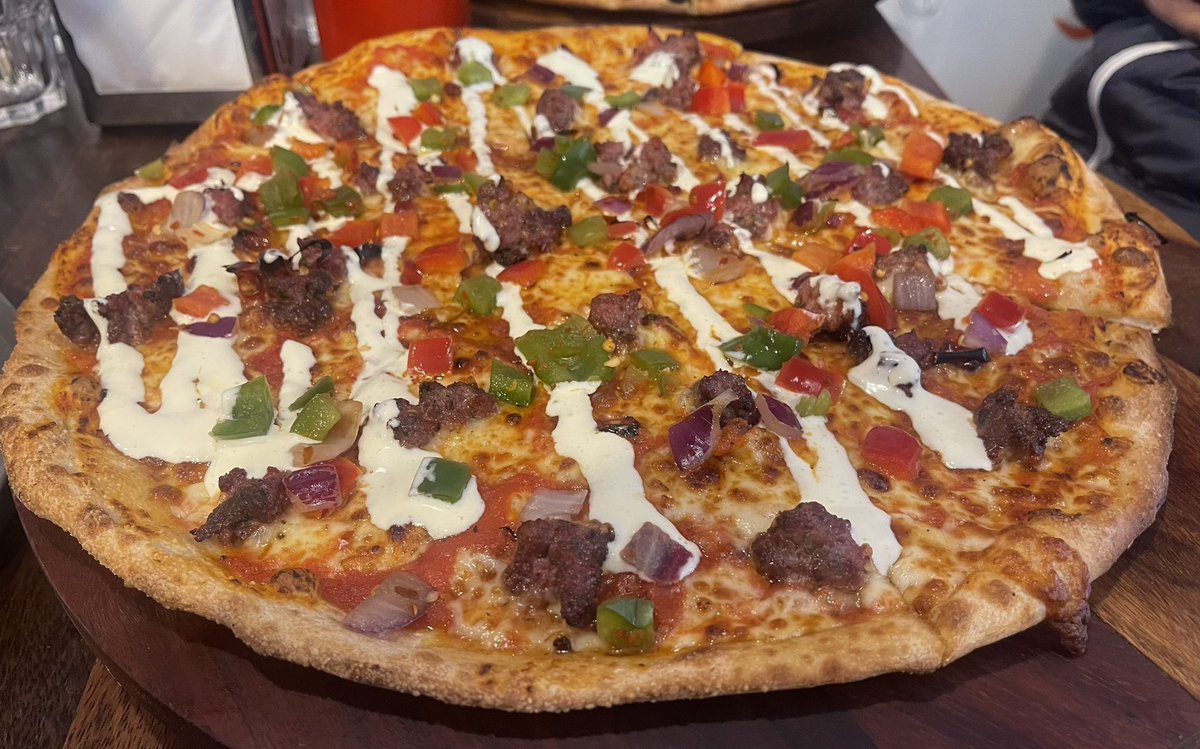 #PizzaNight 🥰