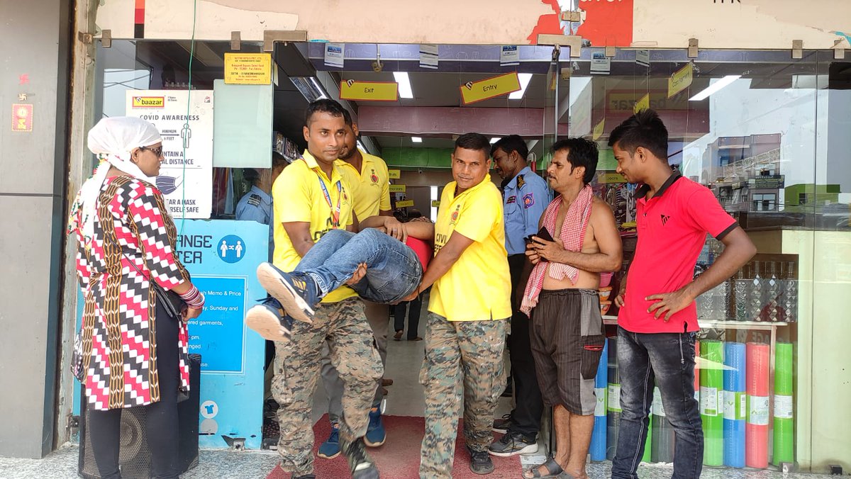 DefenceOdisha's tweet image. A joint Mock Drill Org at Puri To Facilitate Emergency Rescue for any upcoming emergencies. On this occasion multi department like Civil Defence, NDRF, ODRAF, Fire Services etc.took part.@OdishaFS_HGs_CD @DeocPuri @CMO_Odisha @DMKhordha @osdmaodisha @homeodisha @SecyChief