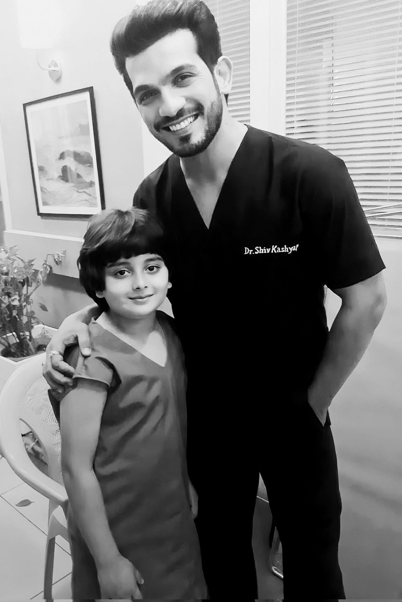 Him as Neurosurgeon Dr Shiv Kashyap 😭❤️oh god he is looking so fine!! •| #ArjunBijlani #ShivKashyap #Arjuners #ShivShaktiOnZeeTv #PyaarKaPehlaAdhyayaShivShakti #ShivAkti |•