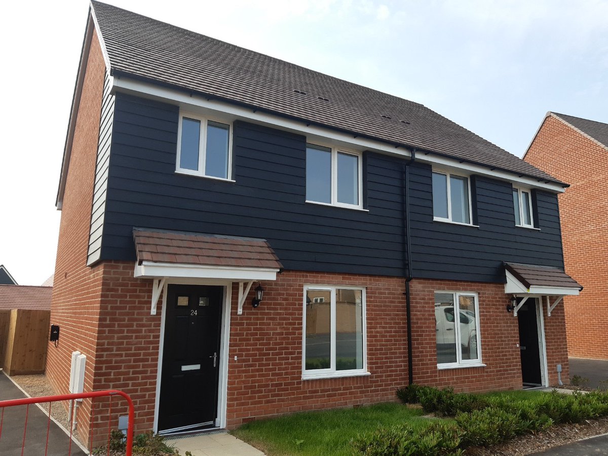 West_Kent's tweet image. 🏡 We are excited to have accepted the handover of some new homes at @TaylorWimpey Church View scheme. This includes a mixture of two and three-bed homes for shared ownership.

💻 If you would like to find out more ➡️ow.ly/fesW50OQG7C

#sharedownership #WestKent #Kenthomes