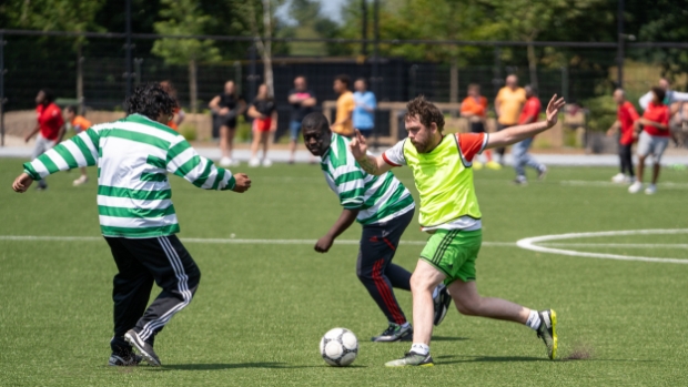Jan Last voetbaltoernooi in Sportpark ‘Faas Wilkes’ een sportieve dag voor een inclusieve samenleving -  dehavenloods.nl/l/48014
