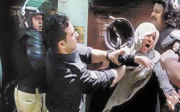 اس ملک میں قانون اشرافیہ کی لونڈی ہے اور طاقتور طاقت کے زور پر جو مرضی کروا لیں غریب کی داد رسی کرنے والا کوئی نہیں ۔۔۔
<a href="/MinhajYouthPK/">Minhaj Youth</a>
<a href="/MSMPakistan_/">MSM Pakistan</a>
<a href="/PATofficialPK/">PAT</a>
<a href="/TahirulQadri/">Dr Tahir-ul-Qadri</a>
#ModelTownMassacre